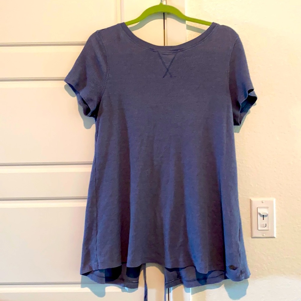 Calvin Klein Performance Blouse 👚 Tie in back